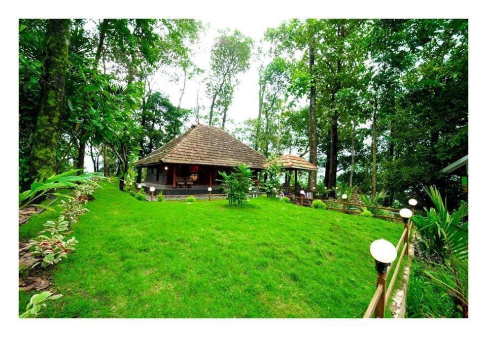 Villa Traditional Kerala
